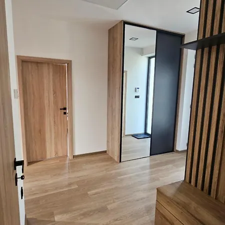 Elen بيت للعطل *